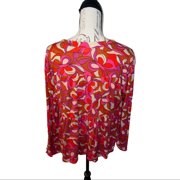 Venus Top - Picture 4 of 6